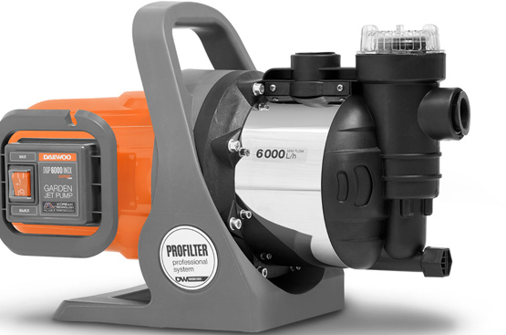 Не боится резких изменений температуры, влажности и длительного контакта с водой, надежно защищает насос от повреждений и продлевает срок его службы.