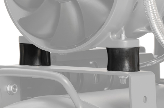 Снижают уровень вибрации и шума, обеспечивая плавную работу компрессора и продлевая срок его службы.