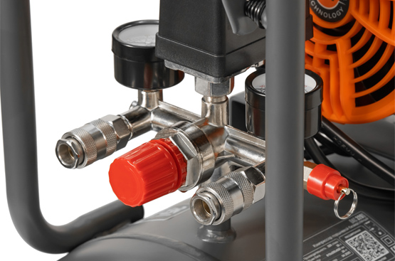 Обеспечивают одновременное подключение нескольких устройств, автоматически перекрывают подачу воздуха при отсоединении шланга.