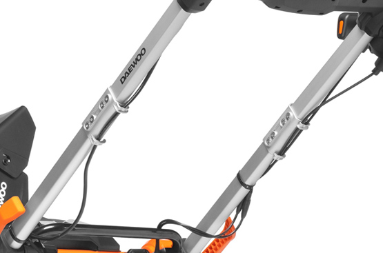 Обеспечивают прочность конструкции, устойчивость к коррозии и долговечность эксплуатации снегоуборщика, сохраняя легкий вес и удобство управления.