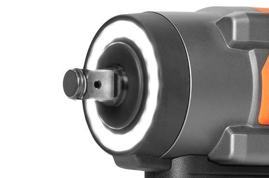 Максимальный крутящий момент 850 Нм позволяет гайковерту справляться с различными, даже самыми сложными задачами.